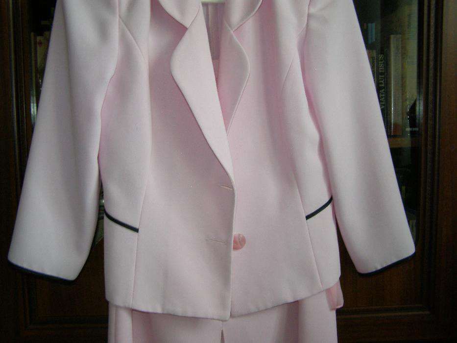 Costum dama marimea 36