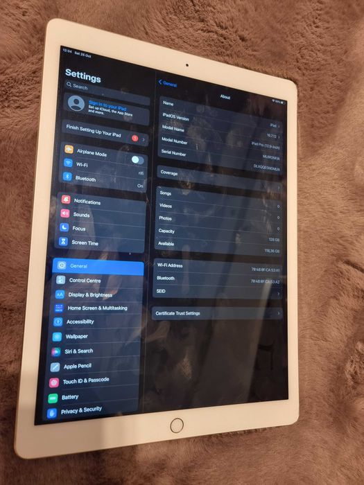 tableta apple ipad pro gen1 12 inchi cu defect