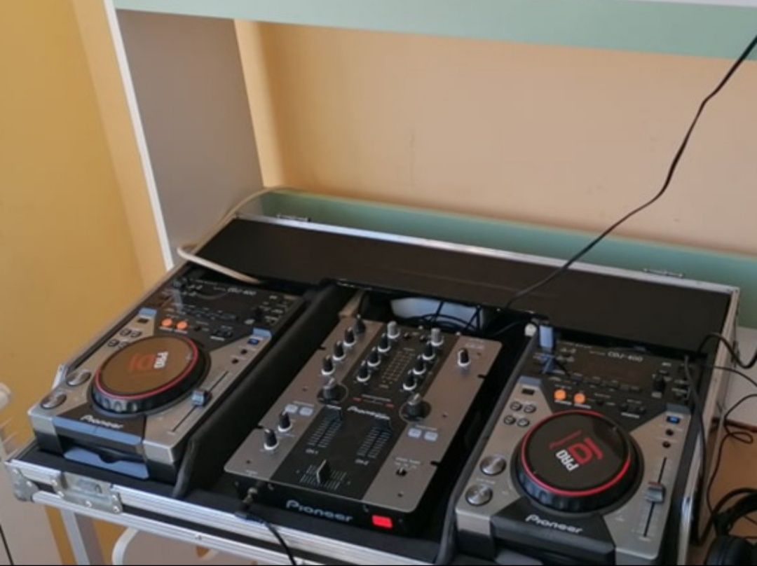 Pioneer cdj 400 x2 + djm 250 + куфар DJ SET