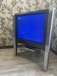 Телевизор Sony с тумбой