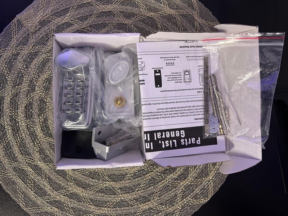 Incuietoare cu cod, Aliaj, 107 x 43 x 20 mm, Argintiu