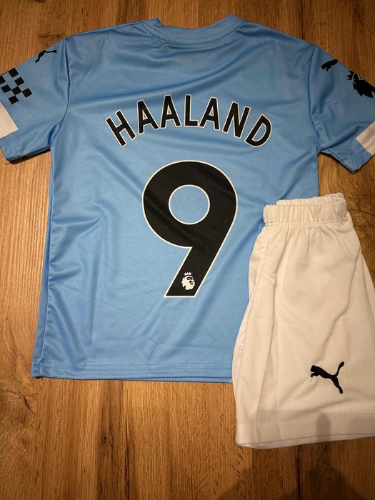 Reducere: Tricouri & Echipament fotbal copii – Erling Haaland