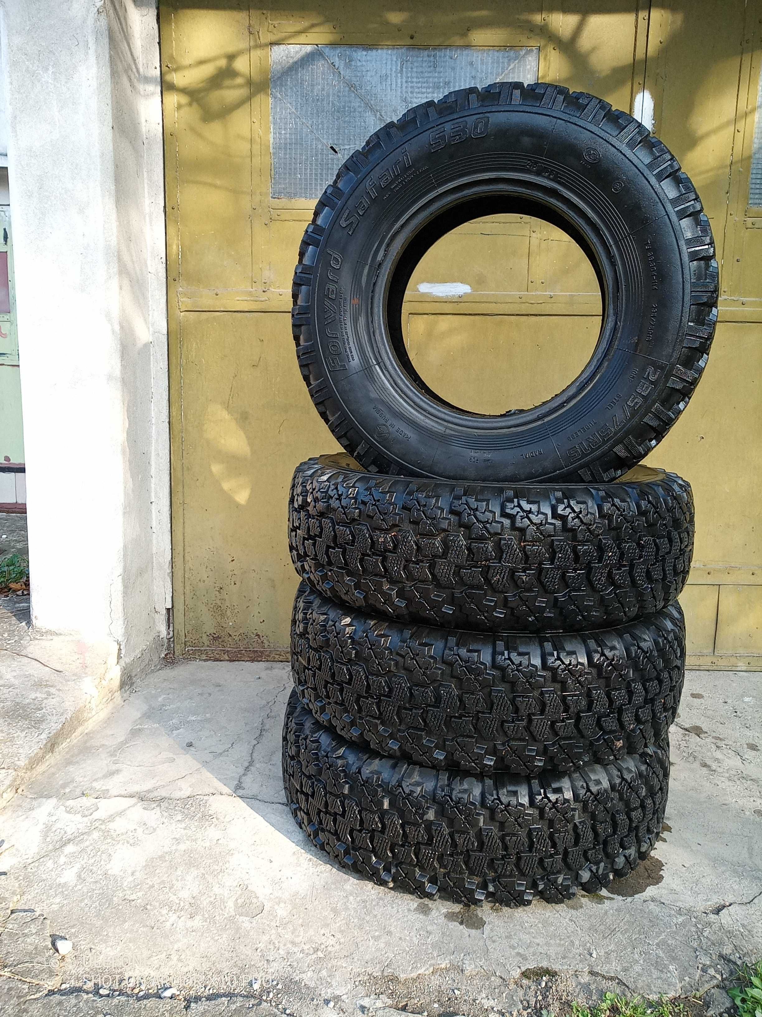 Гуми Forward Safari 530, 235/75 R15