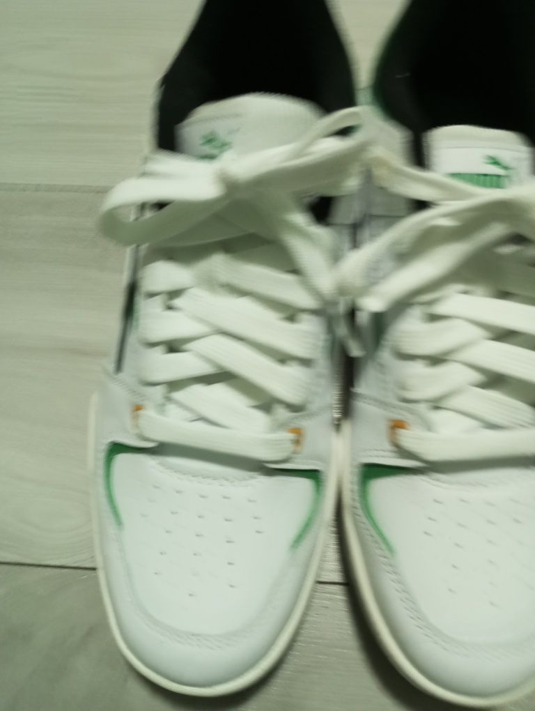 Adidași Puma noi