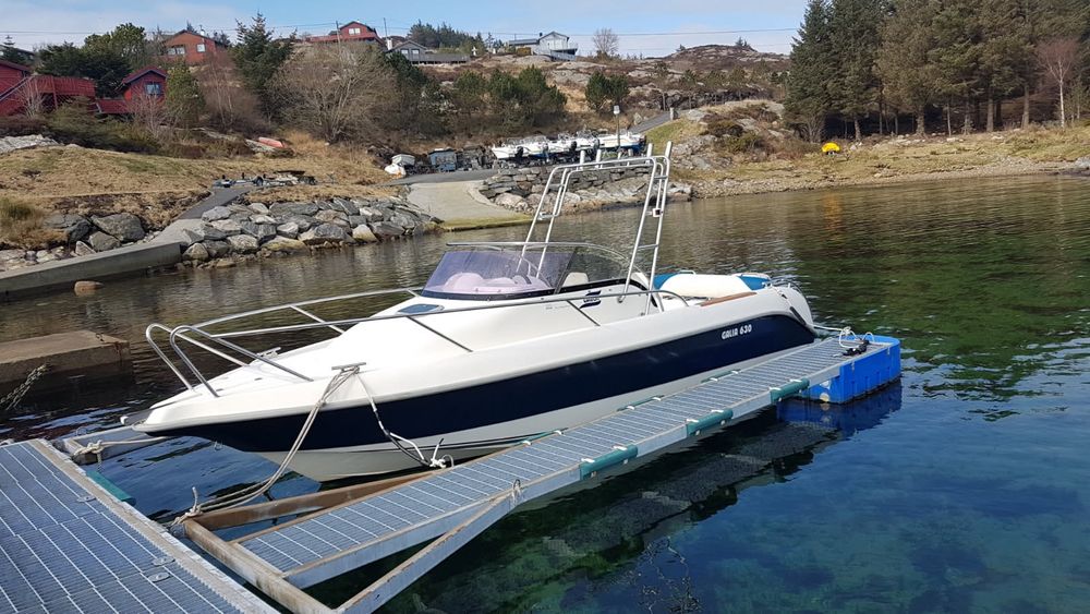 Barca Galia Active Cabin 630 WA cu peridoc dublu ax