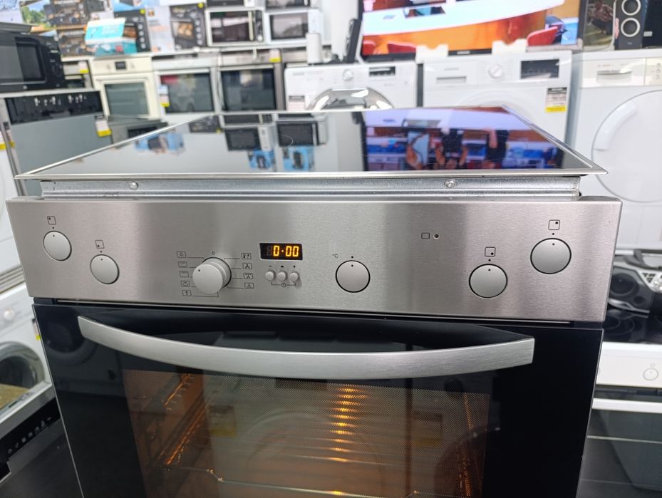 Фурна и плот за вграждане MIELE.