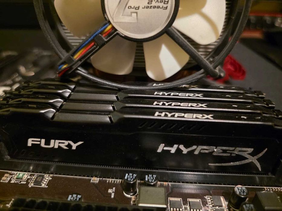 i7 4790+ MSI B85 G43 GAMING + 32 GB DDR3 Kingston HyperX Fury 1600 Mhz