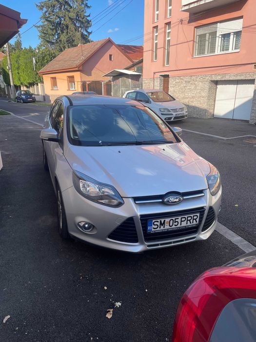 Ford Focus Diesel 2.0 litri, 140 cp, clima, camera marsarier,etc, 2012