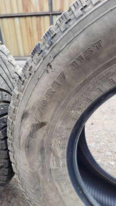 Шины 265/70 R 17 в хорошем состоянии!
