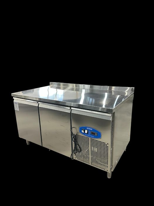 Промышленная холодильник столь