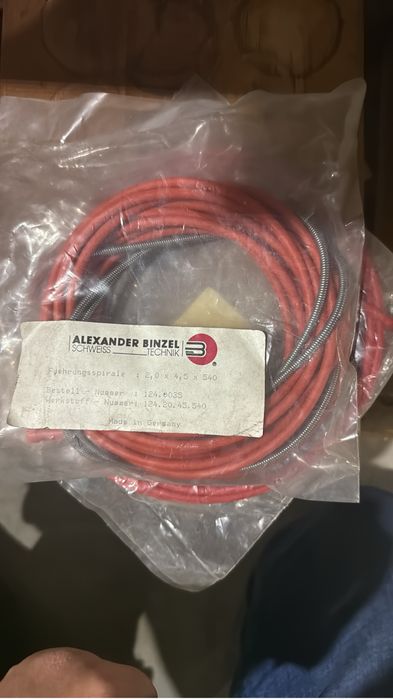 Spirală ghidare sârmă pentru pistoale sudură / plasmă