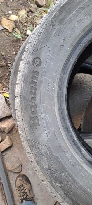 Зимни гуми Barnum 215 70 16