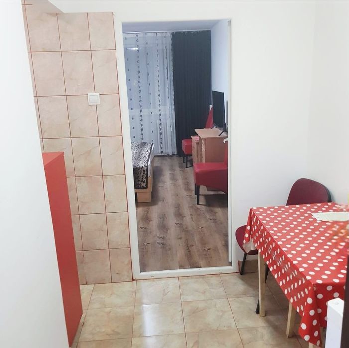 Vând garsonier în Craiova