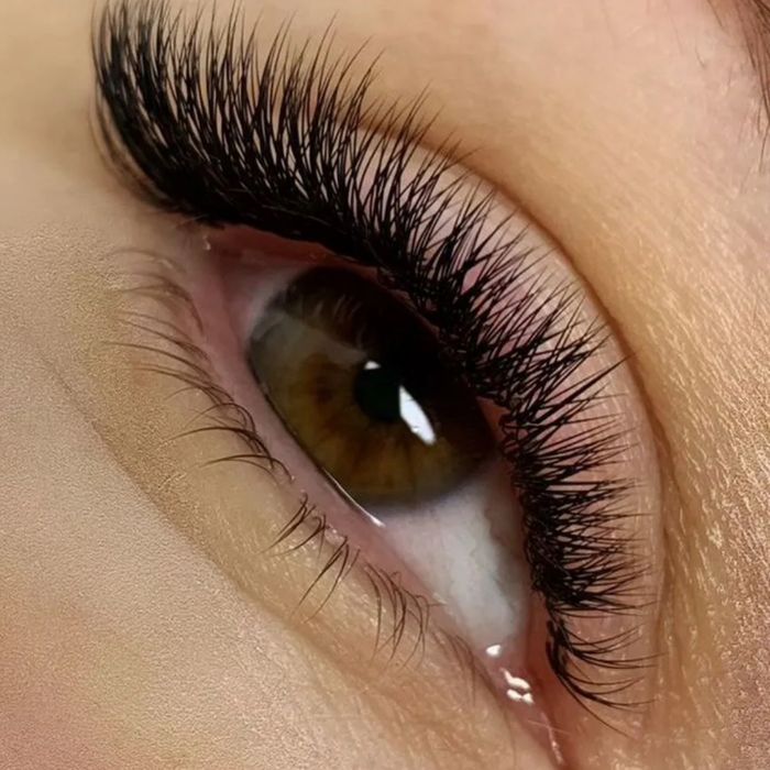 Наращивание ресниц.2д 8000, 3-4д 10000,мега 14.000 есть выезд!