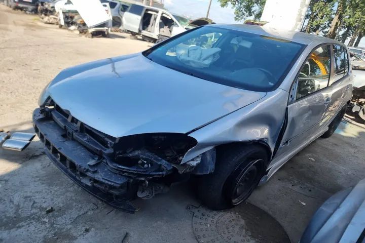 Dezmembrez VW Golf 5 motor 1.6fsi 115cp BAG cutie de viteze manuala 6+1 dezmembrari piese