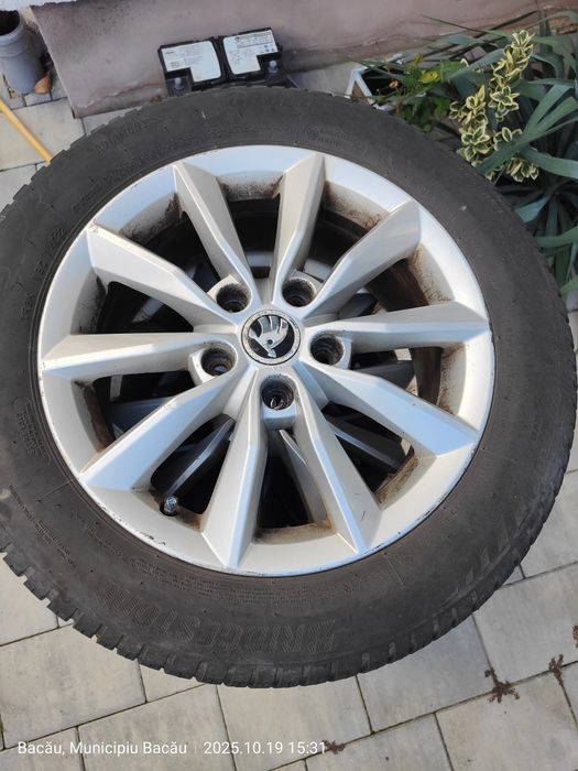 Jante aliaj 16 anvelope iarnă Skoda Octavia VW Passat 5x112 16