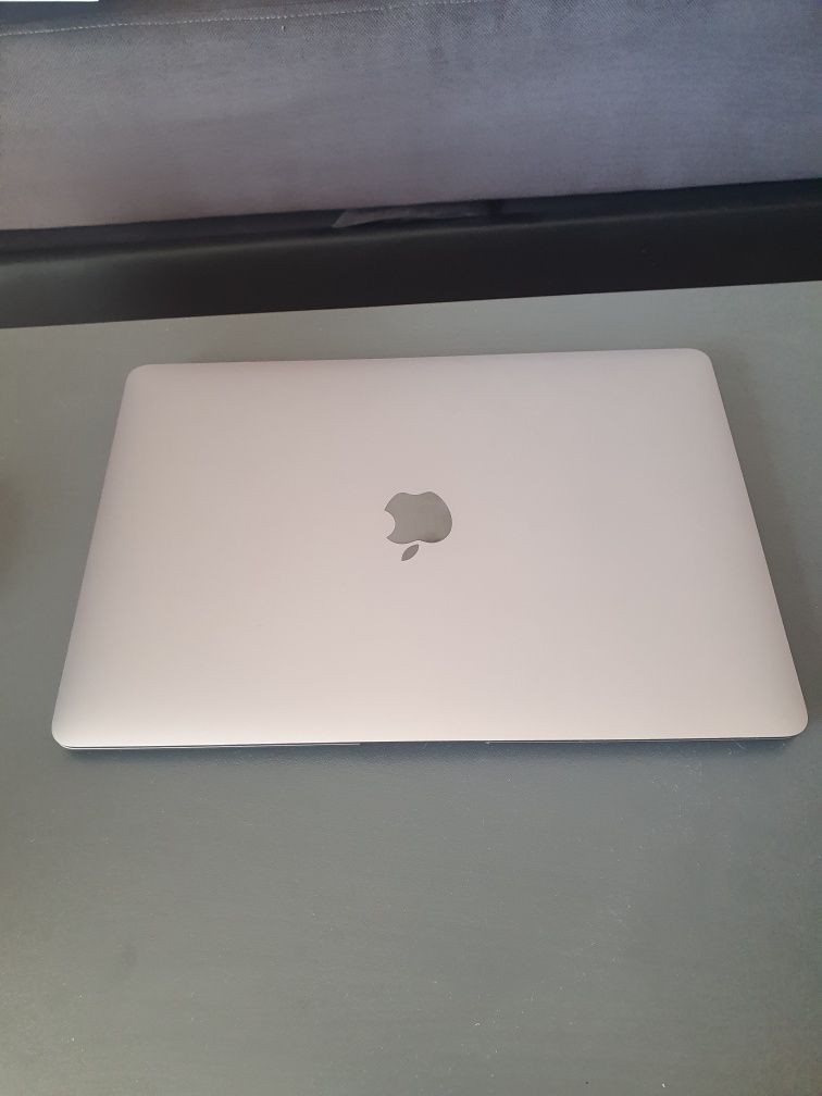 Laptop Apple MacBook Air 13-inch