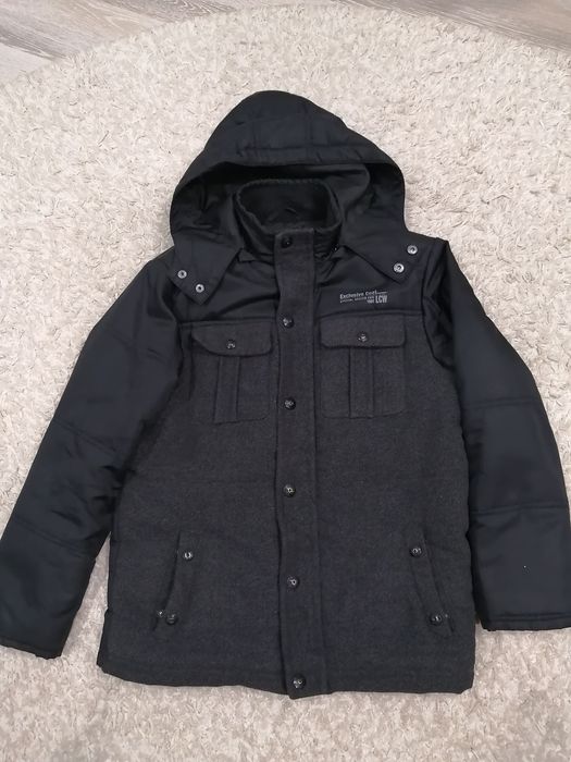 Продам куртку в отличном состояние