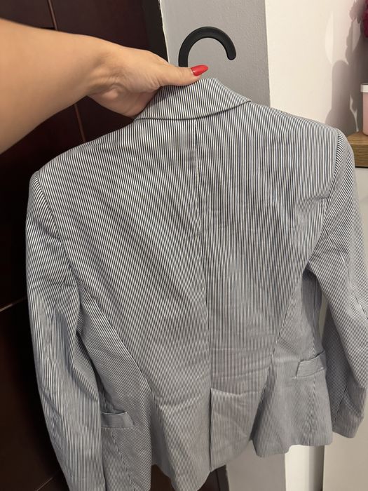 Vand sacou Zara XS 50 lei