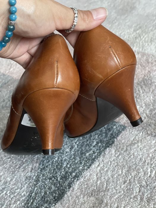 Pantofi Guy Laroche mar. 37