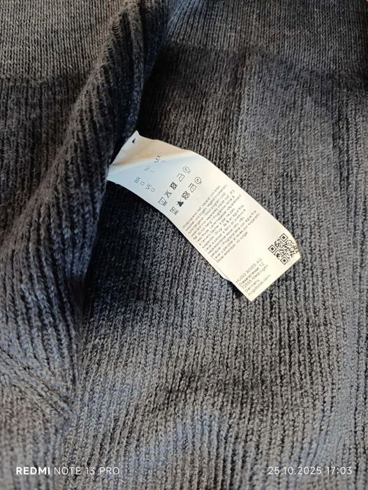 Hugo Boss Afurly''оригинален  суичър XS размер