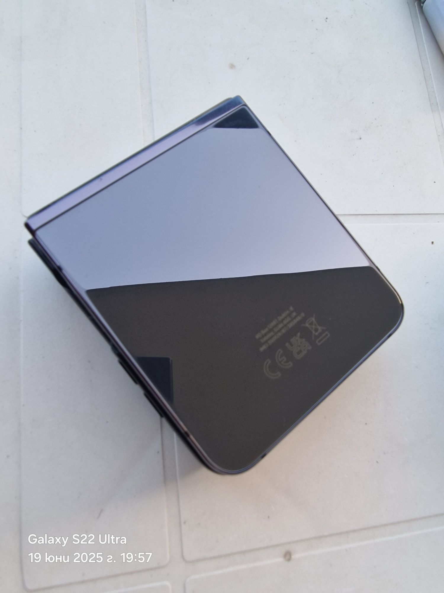Z flip 5 8/256 в гаранция