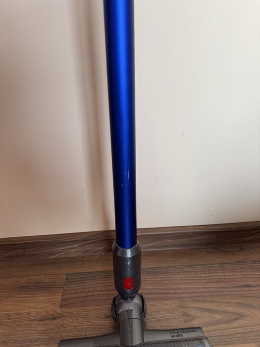 2023 Dyson v11 прахосмукачка като нова