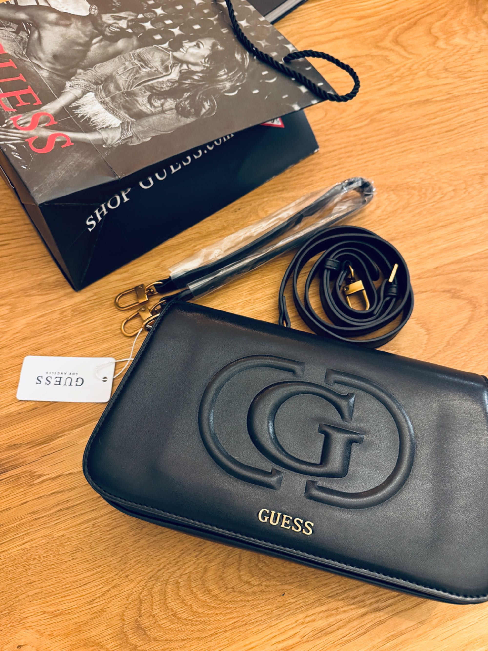 Guess нови оригинални чанти чанта с опаковка