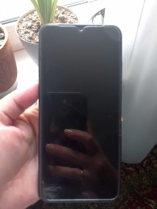 Redmi A2+ 3/64 продаю срочно.