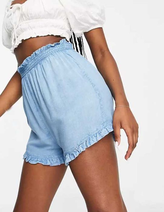 Pantaloni scurti relaxed fit aspect denim Wednesday's Girl