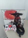 Vând PlayStation 4