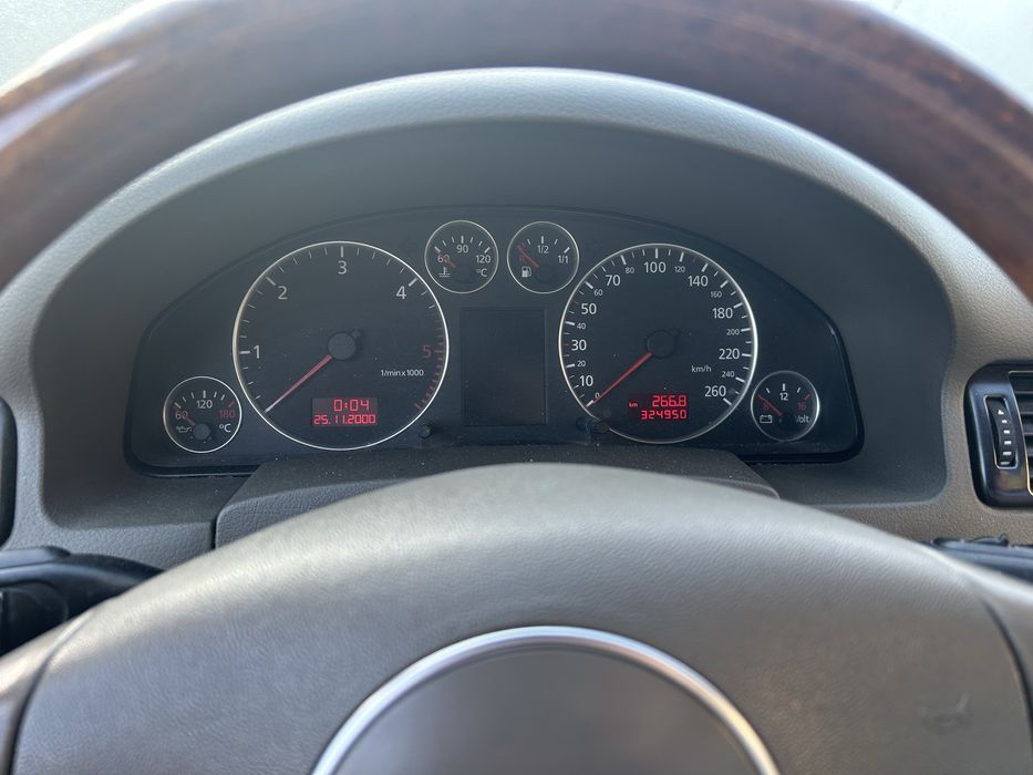 De vanzare Audi A6 2.5 V6 TDI