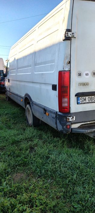 Vând Iveco daily