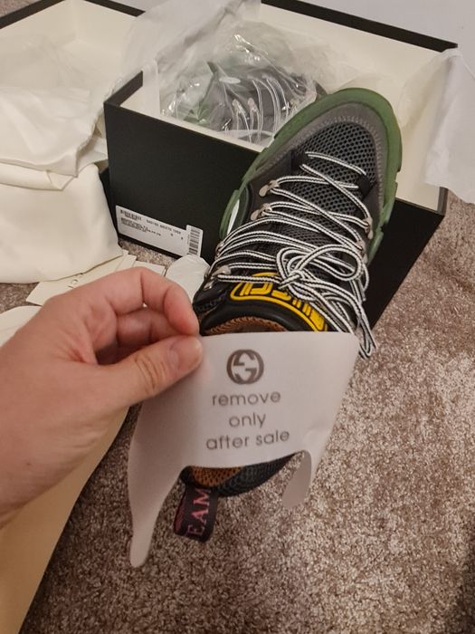 Vând - sneakersi Gucci Flashtrek - originali - noi - 43