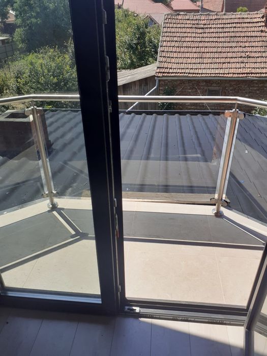 Confectii metalice, porti ,balustrade ,hornuri izolate  etc