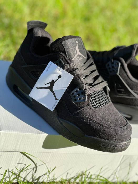Jordan 4 Black cat