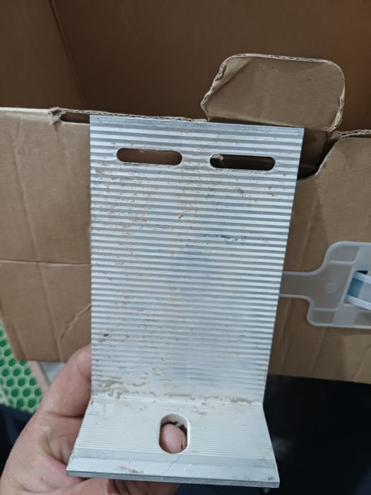 Кранштеин для стена 80 шт