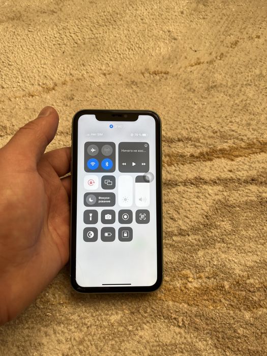 Iphone 11 экран толька поменял все работает