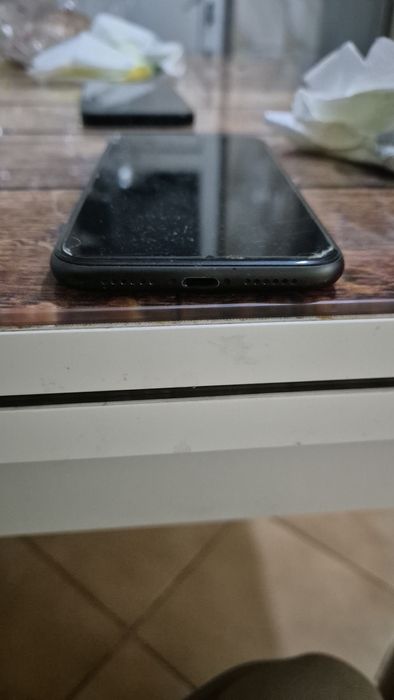 Iphone 11 128Gb negru