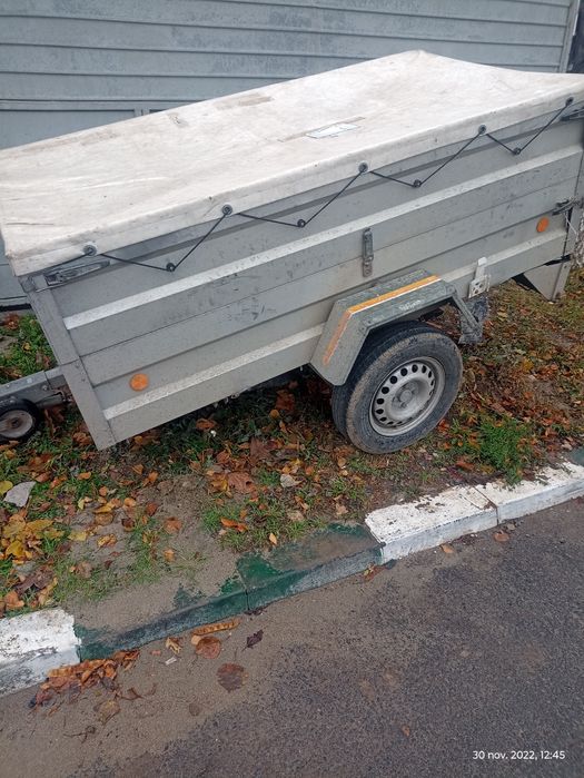 Remorci auto pentru închiriere