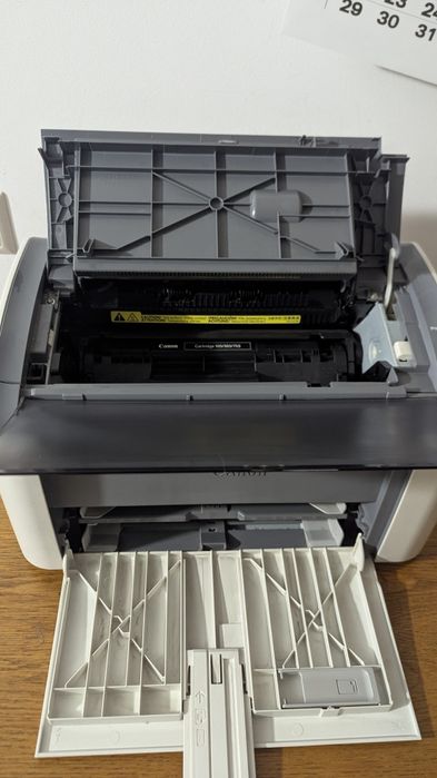 Imprimantă Canon L11121E (i-SENSYS LBP2900) – Alb-Negru – Second Hand