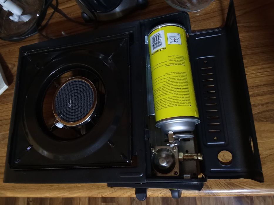 Портативная газовая горелка (плита, плитка)