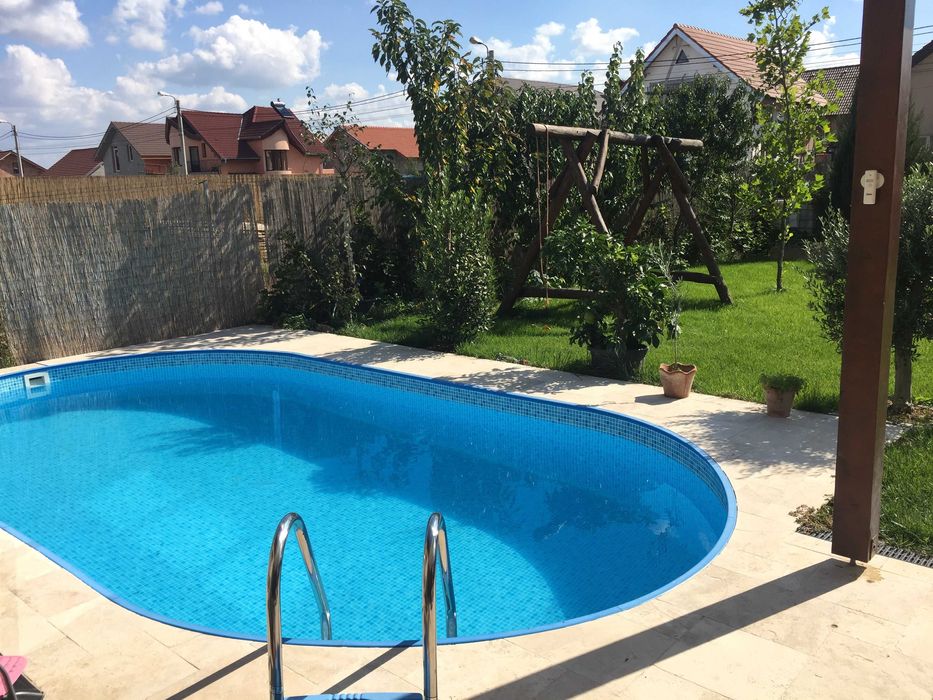 Piscina cu perete metalic 6x3.20x1.35 m si liner PVC Mozaic