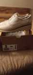 Продавам дамски обувки Clarks