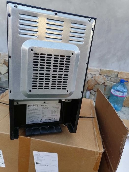 Витрина за охлаждане на вино