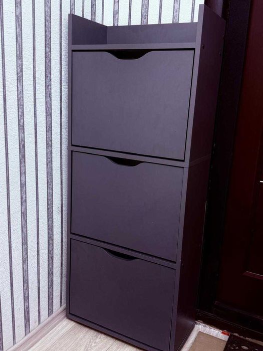 Продаю обувницу в отличном состоянии