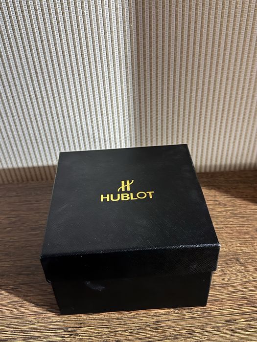 часы Hublot 582889