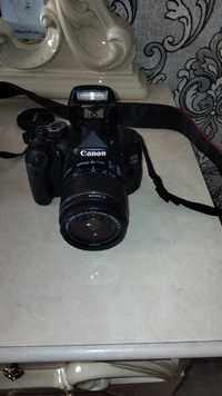 Фотоаппарат Canon EOS 600D