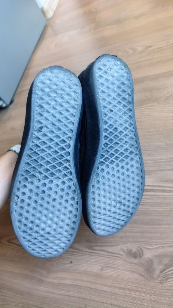 Кецове VANS, размер 40, цена 20 лв