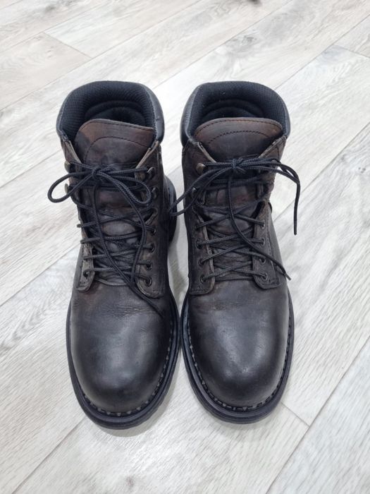 Продам спецобувь фирмы Red Wings